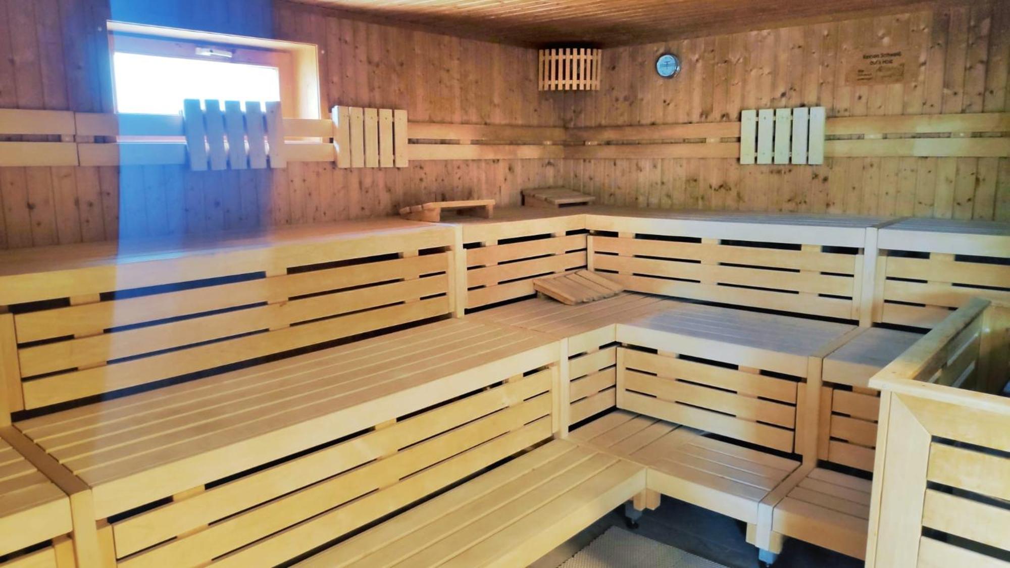 Relax - Petrol Mit Pool Und Sauna Scheidegg Exterior photo